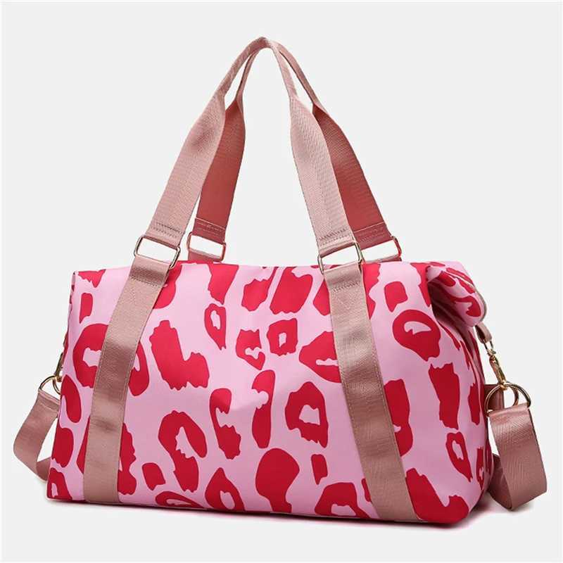 Womens weekend handbag with dry wet separation new fashion travel bag womens leopard print Oxford cloth fitness handbag Y250304