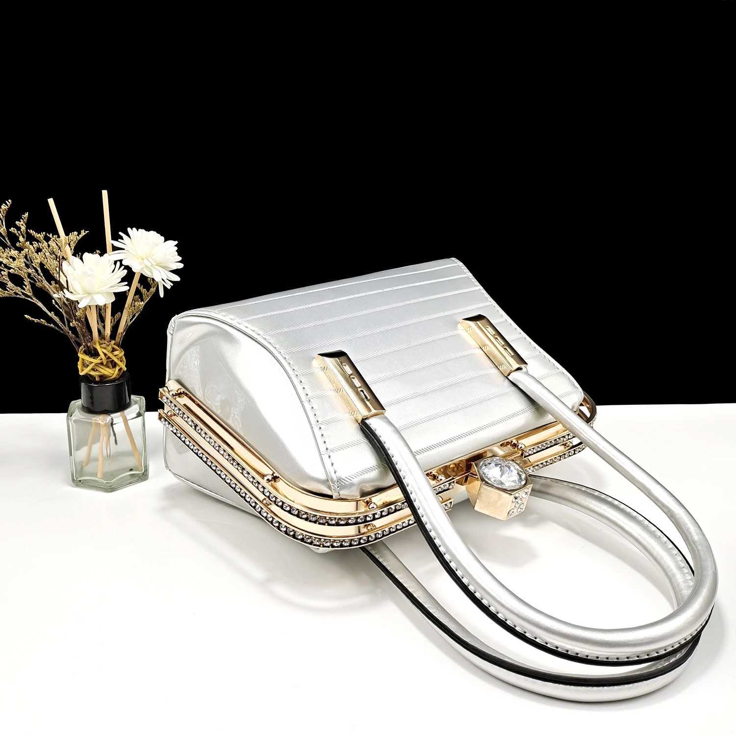 Silver Color Popular Party Bag Fashion Ladies Bag Three-Dimensional Bag Commuter Bag Z250220