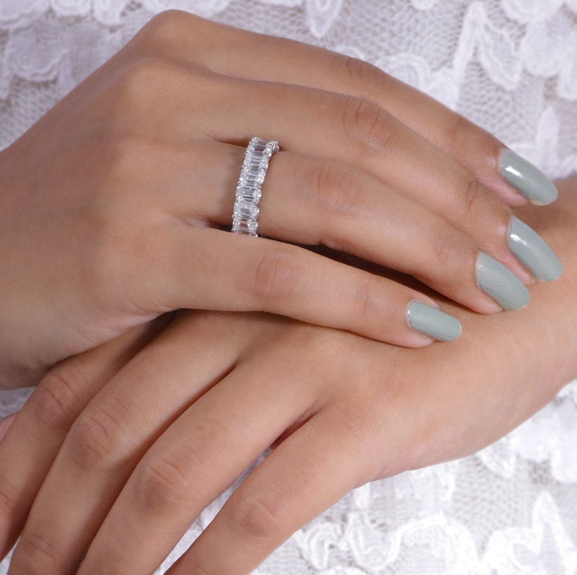Jewelry 18K White Solid Gold Lab Grow Diamond EF Color 4.5*3.2mm Emerald Cut Full Band Eternity Ring HPHT CVD Diamond Stackable Ring