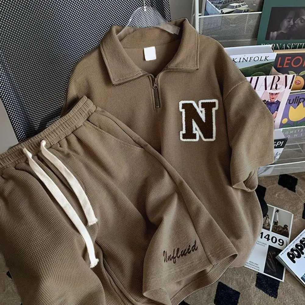 High Quality Waffle biscuit sportswear unisex summer mens loose short sleeved T-shirt jogging set two-piece letter printed casual sportswear T250221