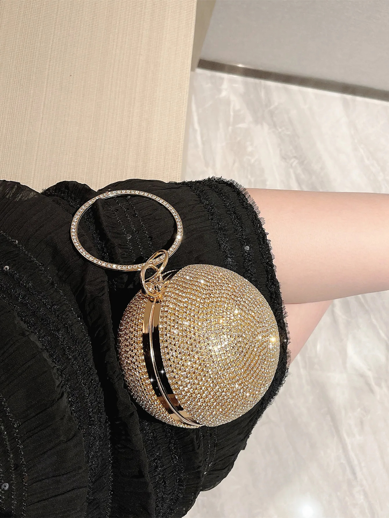 Womens Fashion Ball Sparkling Dinner Bag Full of Diamond Party Clutch Prom Evening 250213Z