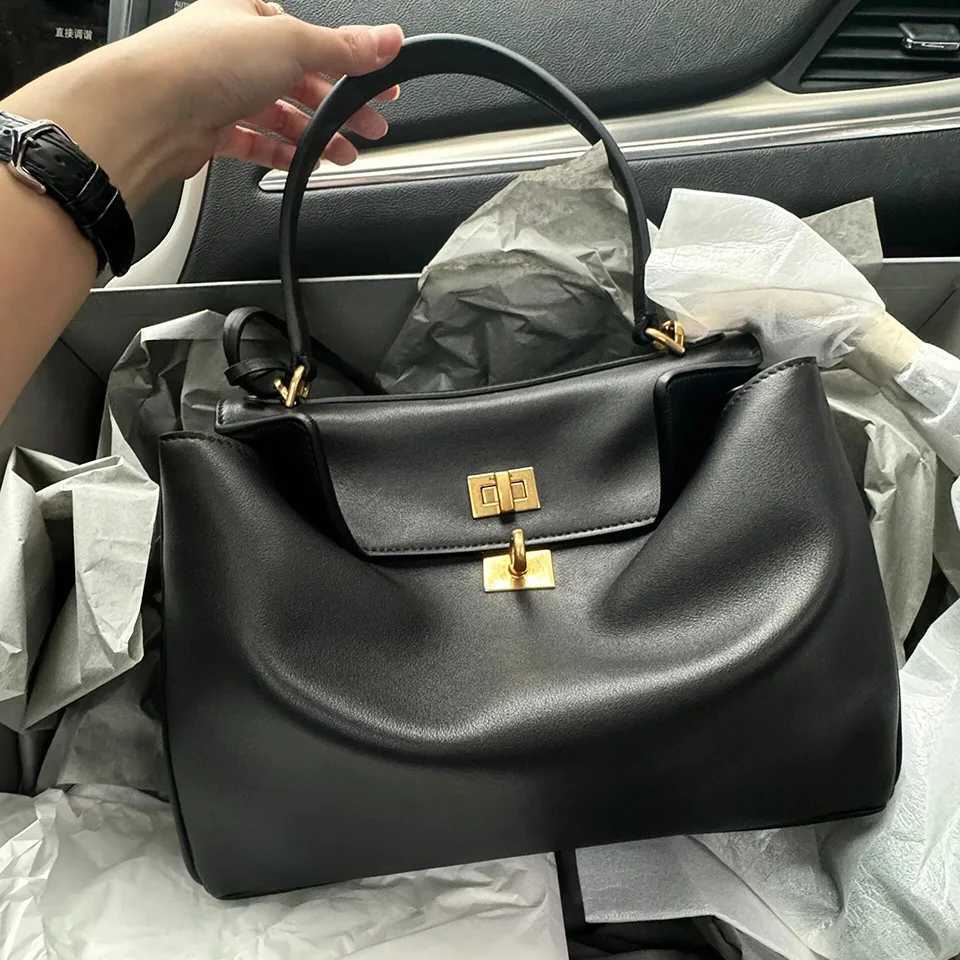 2024 New Fashionable Cool Womens Bag Handbag Leather Tote Bag Single Shoulder Cross Shoulder Underarm Bag Z250220