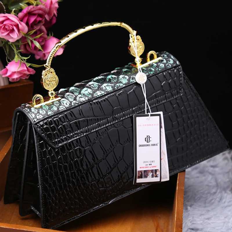 Fashion Brand Genuine Leather Womens Handbags 2024 New Crocodile Pattern Shoulder Crossbody Bag Lady Party Messenger Shell Bags Z250220