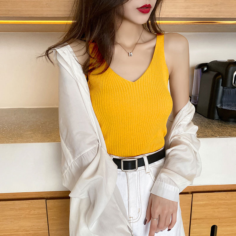 New v-neck sling vest women's summer inner wear ice silk knitted black and white careful machine bottoming shirt sleeveless top outer wear