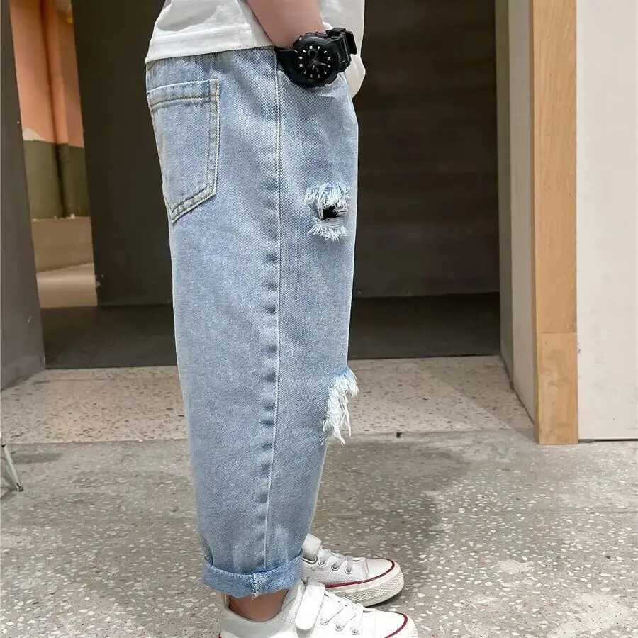 Kids Boys Pants Summer Ripped Jeans New Fashion Childrens Baby Loose Casual Jeans Pants Boy and Girl Trousers Z250220