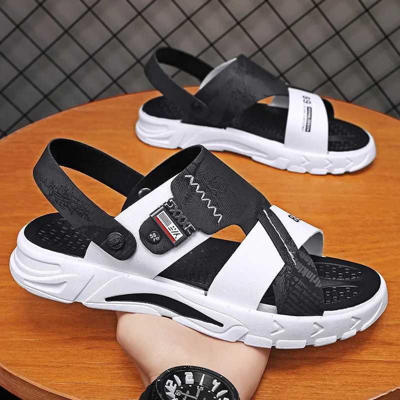 New Arrival Fashionable Casual Mens Sandals Dual Use Beach Shoes Plus Size Korean Style Outerwear Sandals For Men T250220