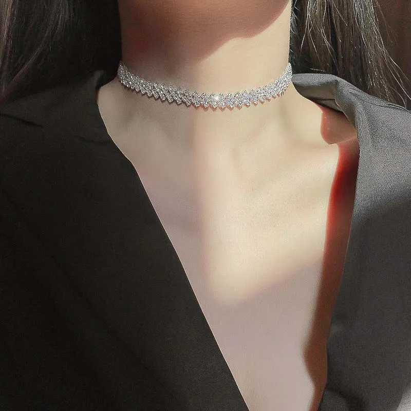 Fashionable silver crystal necklace womens luxury all rhinestone pearl necklace wedding jewelry party giftsXJ250222