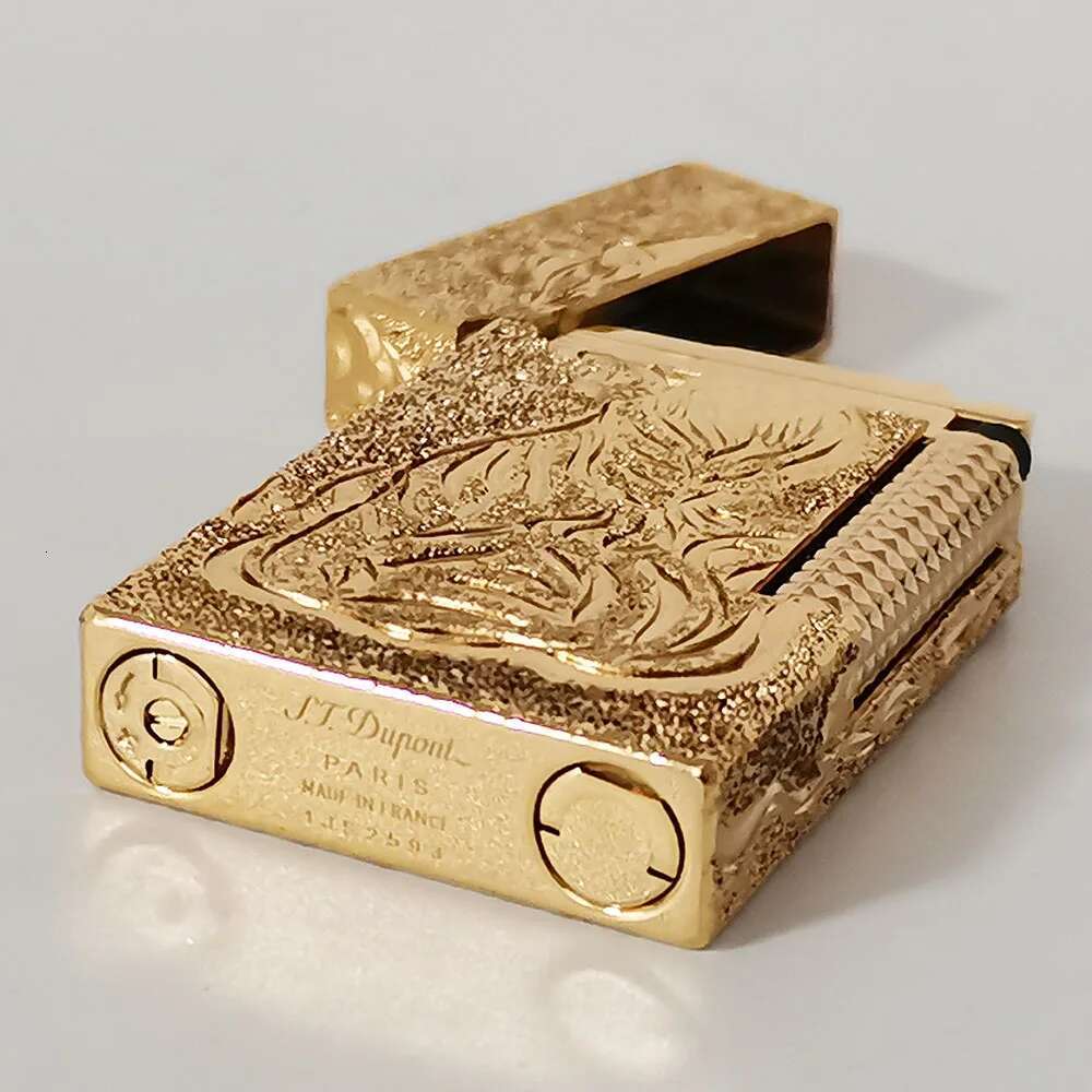 Top Selg Lighter Metal Brass Tiger Bright Sound Gas Butane Refillable Cool Smoking Cigarette Tools For Boyfriend Collection