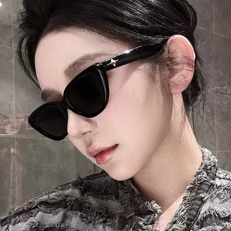 Cross border Korean New Black Cross Star Sunglasses Small Frame Cat Eye Sunglasses Women's Premium UV Resistant Sunglasses