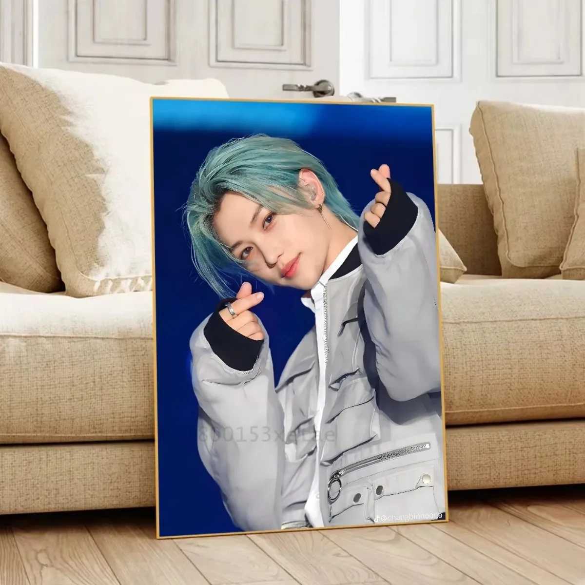 Felix Stray Kids K Sea Newspaper Print He Lives in Ro Bedro Entrance Bar Cafe Art Canvas Decoration Y250218