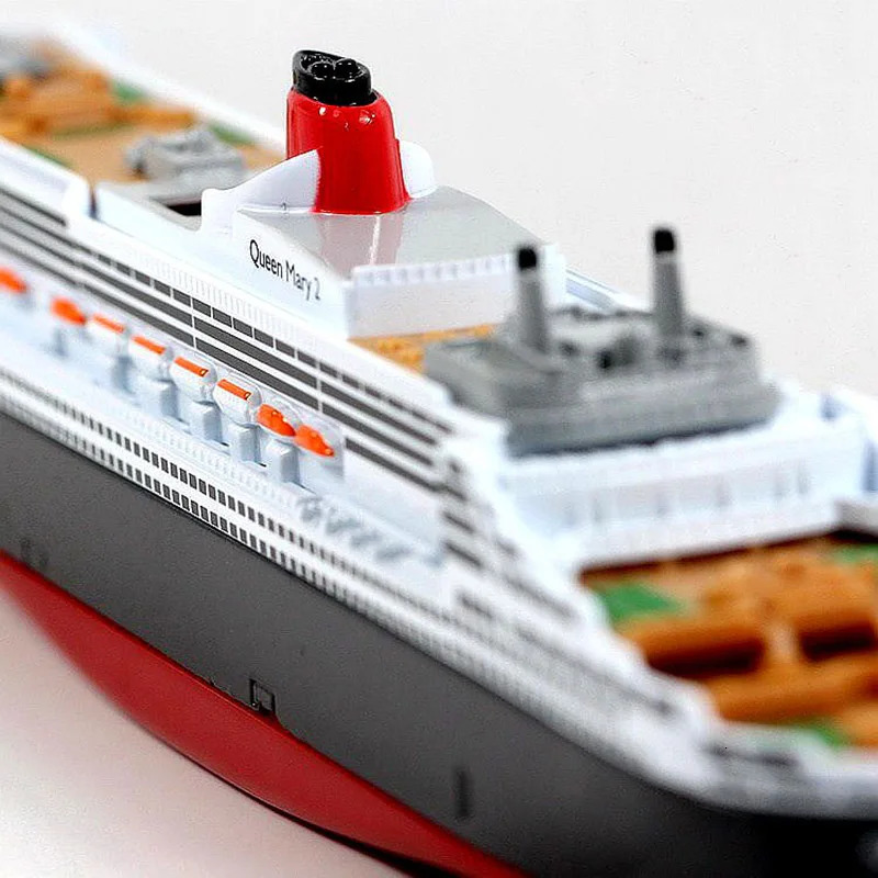 1/1400 scale AIDAdiva Mein Schiff Queen Mary Cruise Titanic cruise model ocean liner toy boys alloy Ship metal Boat gift display 250221