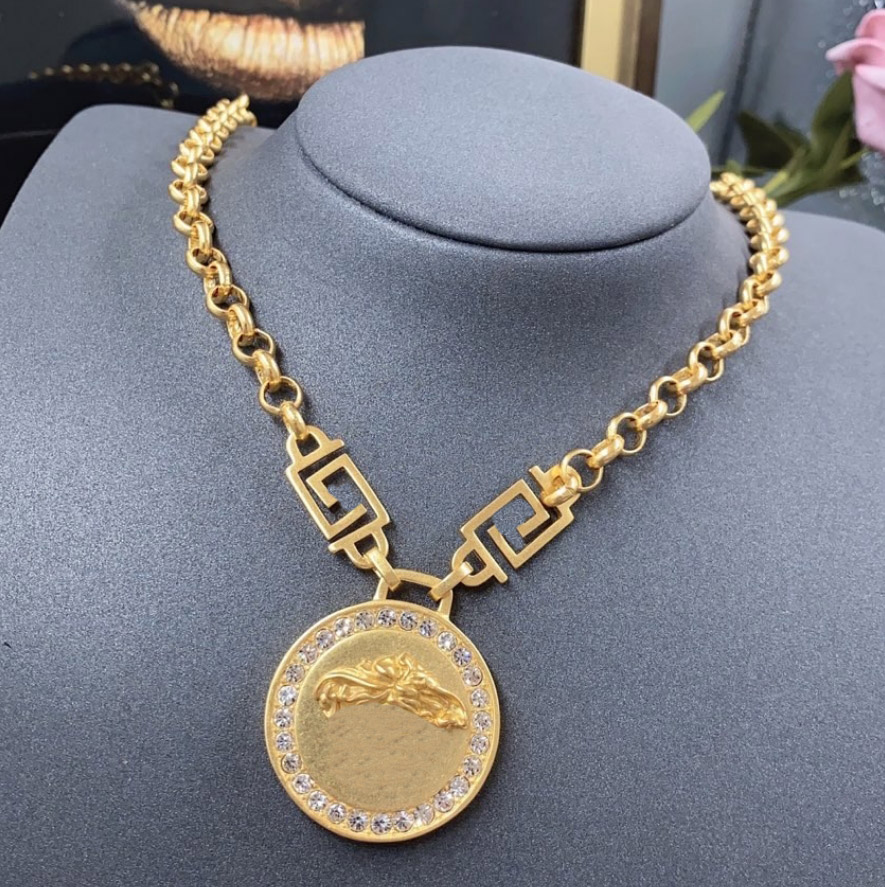 Designer Necklace Pendant Women Jewelry Choker Chain Letter 18K Gold Diamond fashion classic wear necklace gift