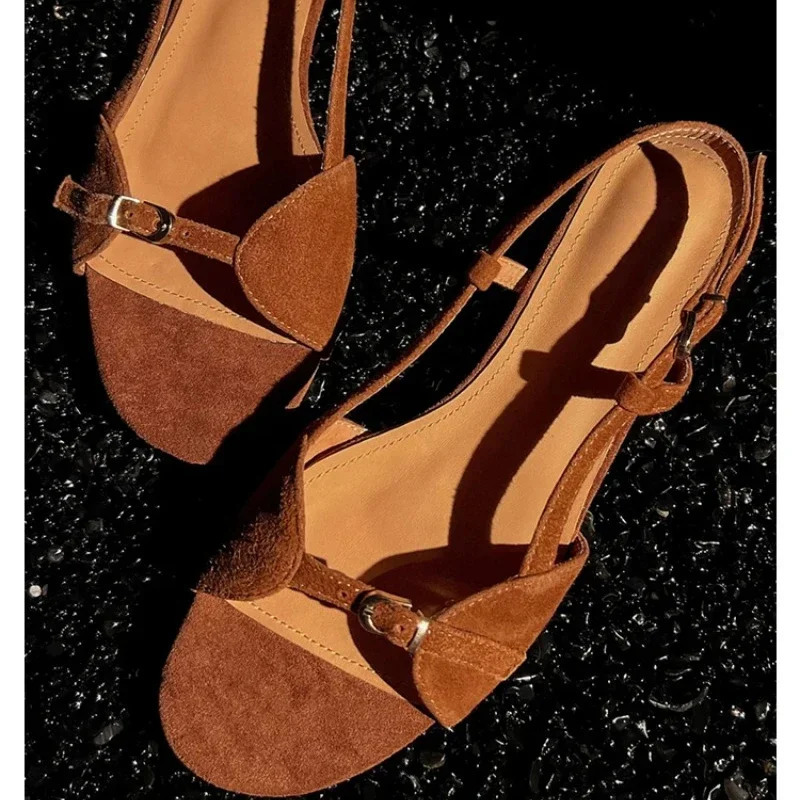 Womens Sandals Summer Flat Round Head Open Toe Hollowedout Flip Sandals Casual Fashion Nonslip Breathable Sandals 250218