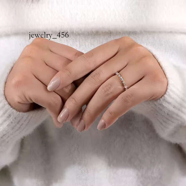 FOXI VVS Moissanite Fashion Recycled Sterg Sier Gold Plated Vermeil baguette Round Bezel Eternity Ring