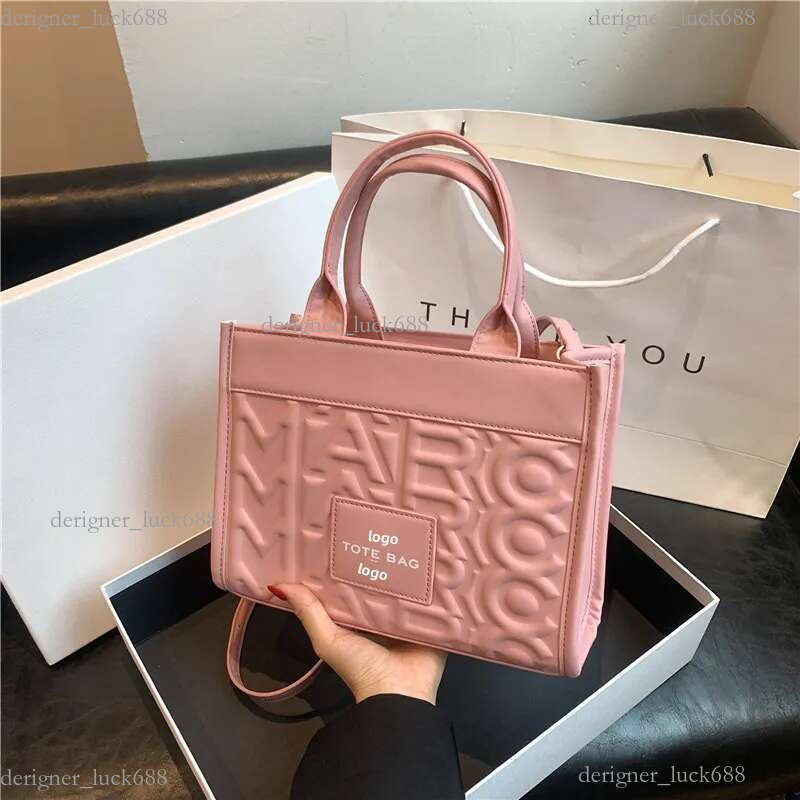 Designer Tote bag Handbag Fashion Leather Messenger Shoulder Canvas 27cm Outdoor Beach Wallet Woman Shopping Bag 50a