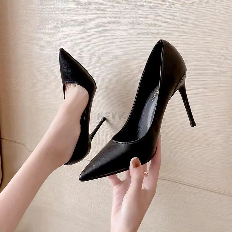 Soft Leather Black Professional High Heels Female Stiletto All-match Flight Attendant Single Shoes Work Shoes 250221