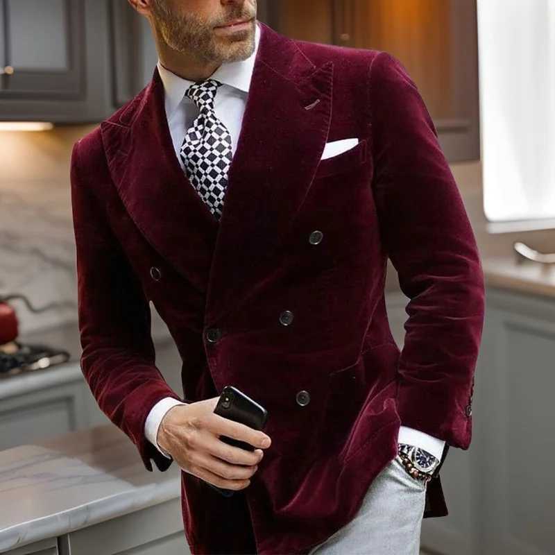 Burgundy Double Breasted Velvet Men Blazer Elegant Single Coat Smoking Male Suit Dinner Jacket with Big Peaked Lapel CostumeXJ250222