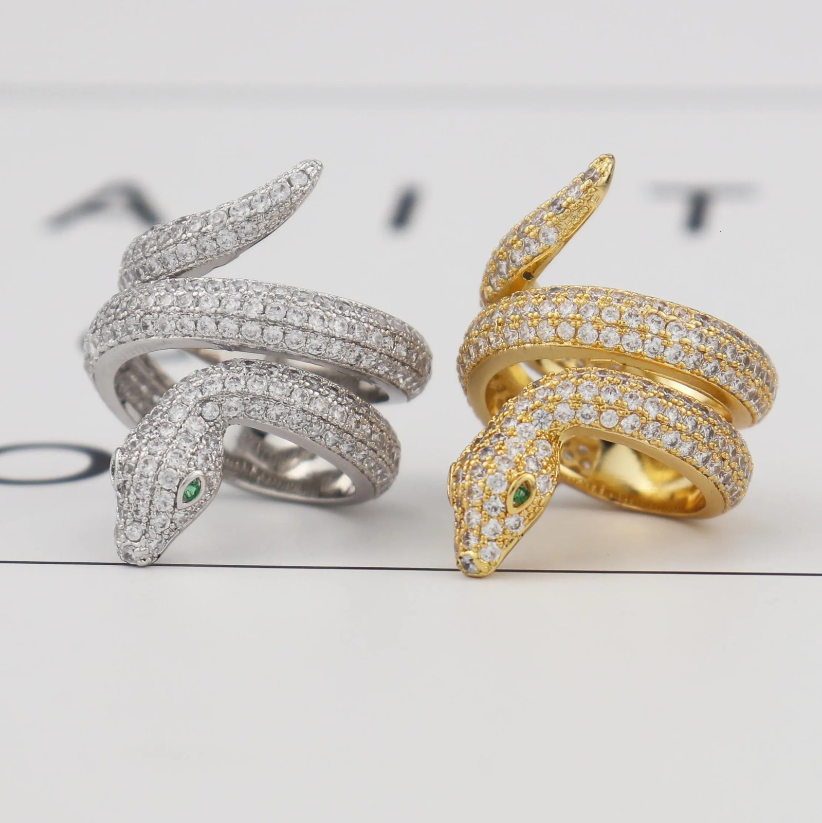 Classic Animal snake two circles full of zircon single ring Dubai European Party womens Ring 250222