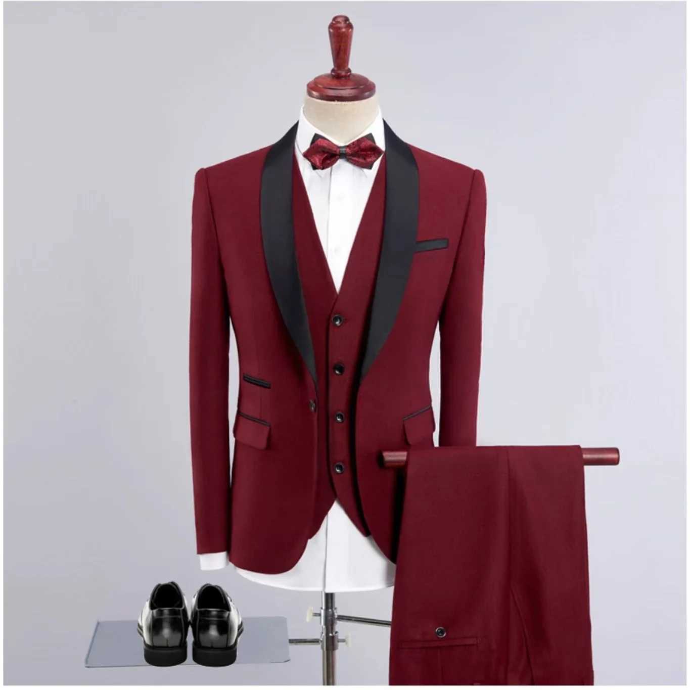 Slim Fit Mens Suit Costumes 3 Pieces Blazer Vest Pants Wedding Tuxedo Formal Male Suit for Wedding Business Groomsmen PromXJ250222