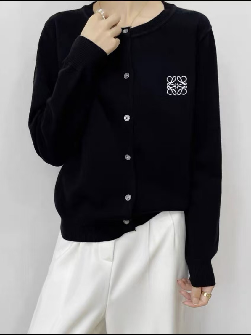 New embroidered knitted sweater cardigan round neck loose wild solid color knitted short spring and autumn coat top