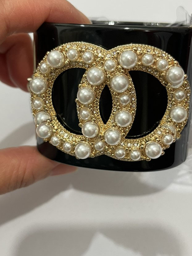 Fashion Designer Bracelets Bangles Cuff Women and Men High Quality Black Acrylic Bracelet Bangle For Party Wedding jewelry With bag