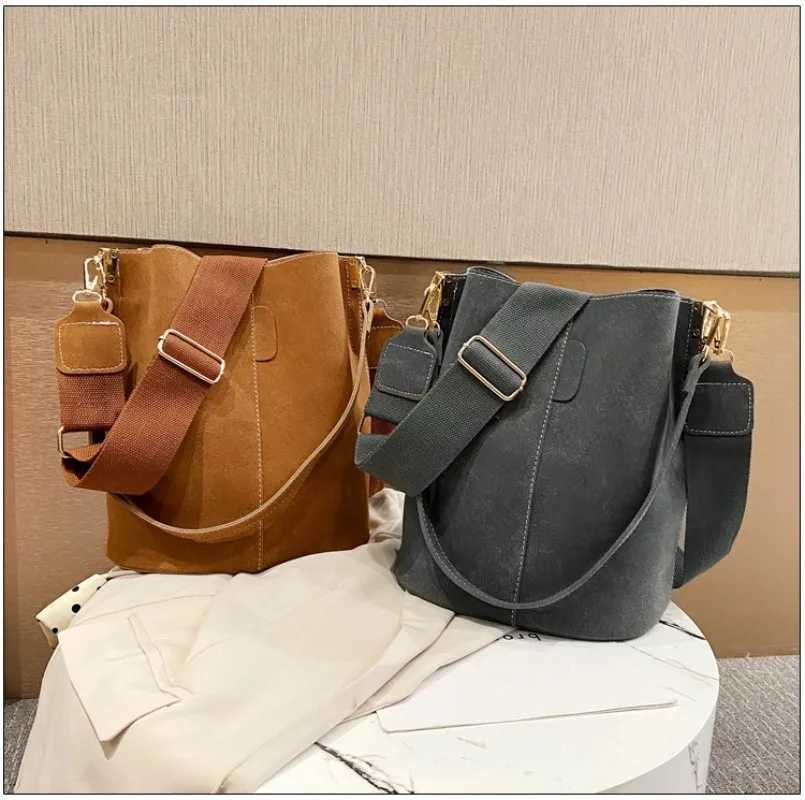 Frosted Leather Bucket Bag For Women Suede Fashion Shoulder Crossbody Bag Large Capacity Handbag Retro Simple Casual Satchel BagC250222