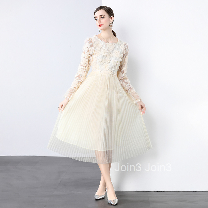 New Fairy Style Three Dimensional Hairy Flower Bubble Sleeve Horn Sleeve Waist Fold Mesh Large Swing Dress