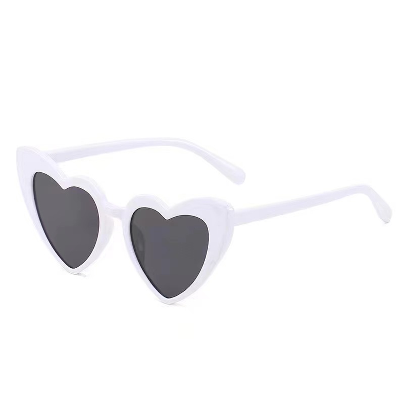 2025 new Love Children's Sunglasses Ins UV resistant Sunglasses for Boys and Girls, Elegant Peach Heart Sunglasses, Sun Eyes
