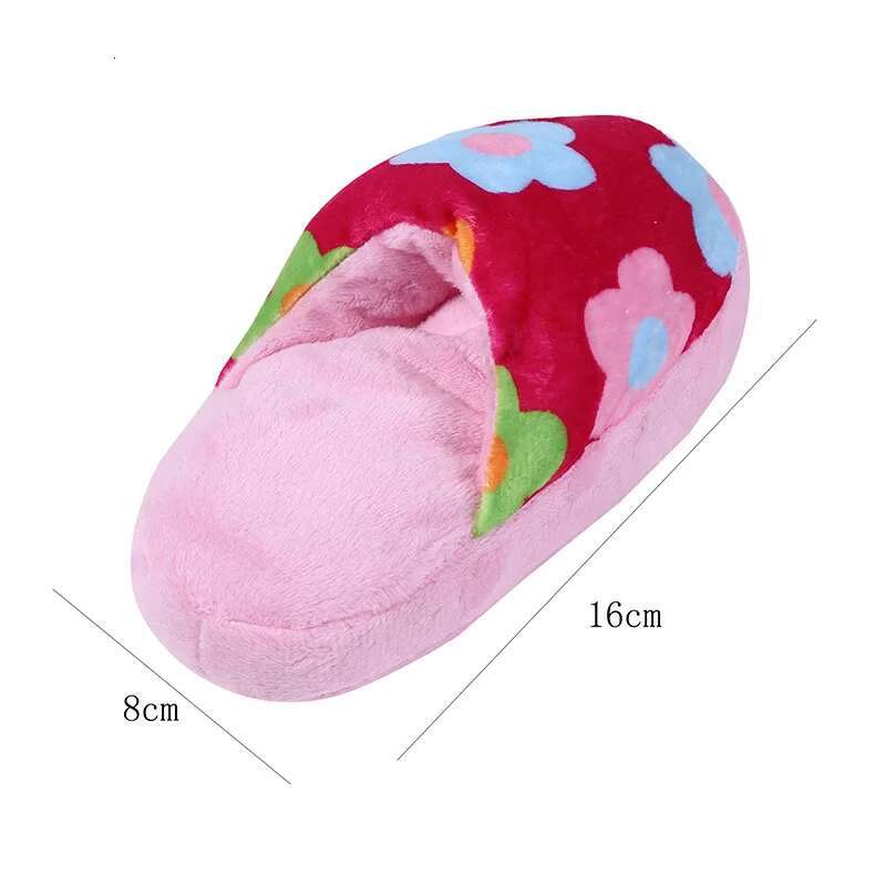 Pet Squeaker Plush Slipper Shaped Puppy Sound Chew Play Toys for Cats Funny Dog Products Outdoor Training Toy