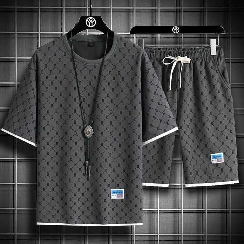 Men's Tracksuits 2024 Summer New Fashion Printed Short Slve T-Shirt Set Mens Leisure Sports Plus Size High Quality Loose Two-Piece Set M-5Xl Y250