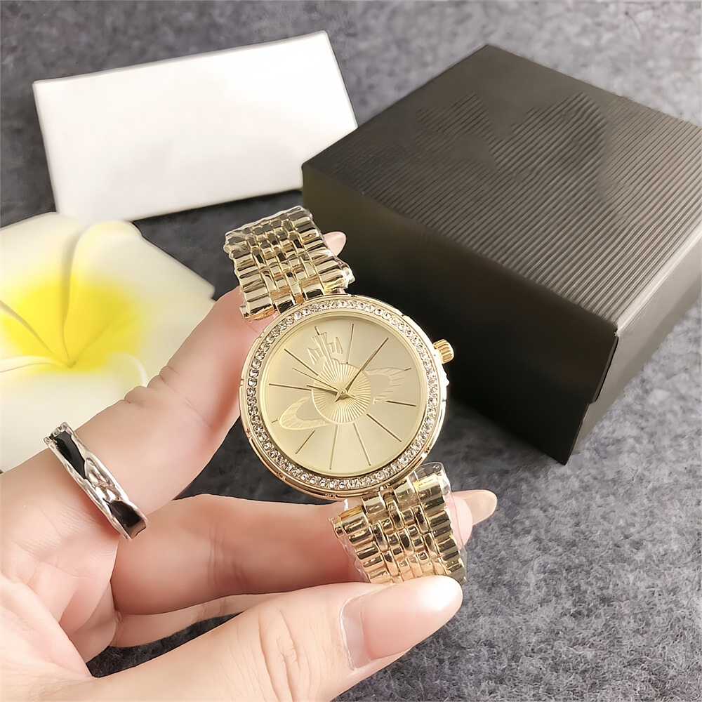 Fashion Brand Wrist Watch Women Girl Ladies Beautiful Exquisite Crystal Style Steel Metal Band Quartz Clock VW01