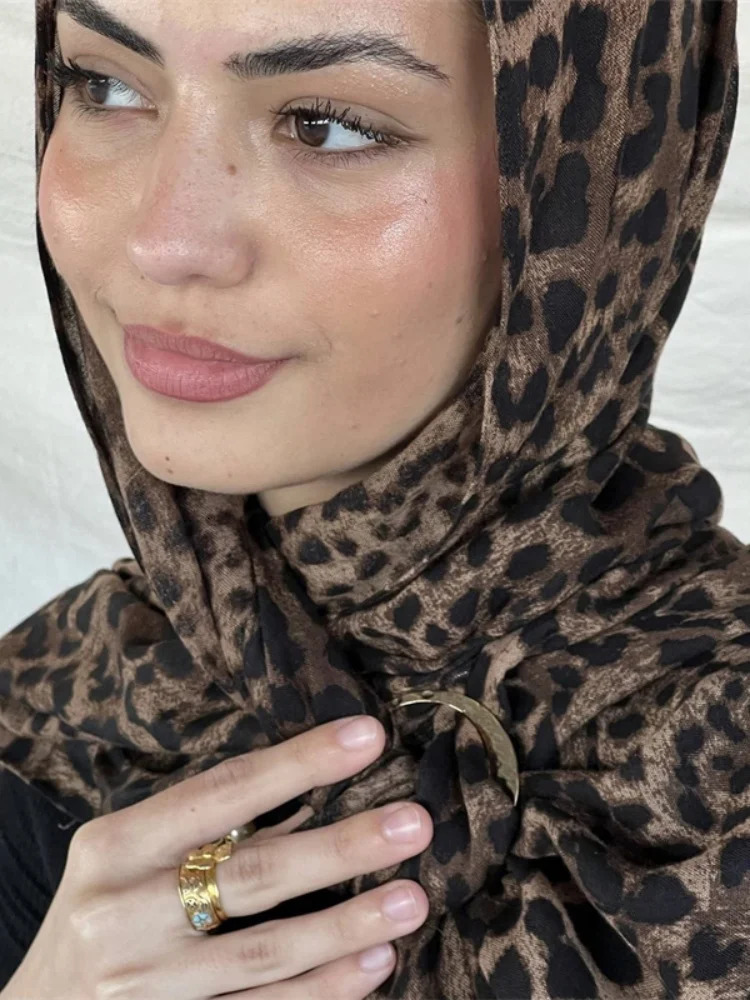 1Pcs Ramadan Hijab Leopard Print Women Bohemian Watercolor Soft Muslim Hijabs Floral Breathable Shawl Wrap Scarf Headscarf Warm 250221