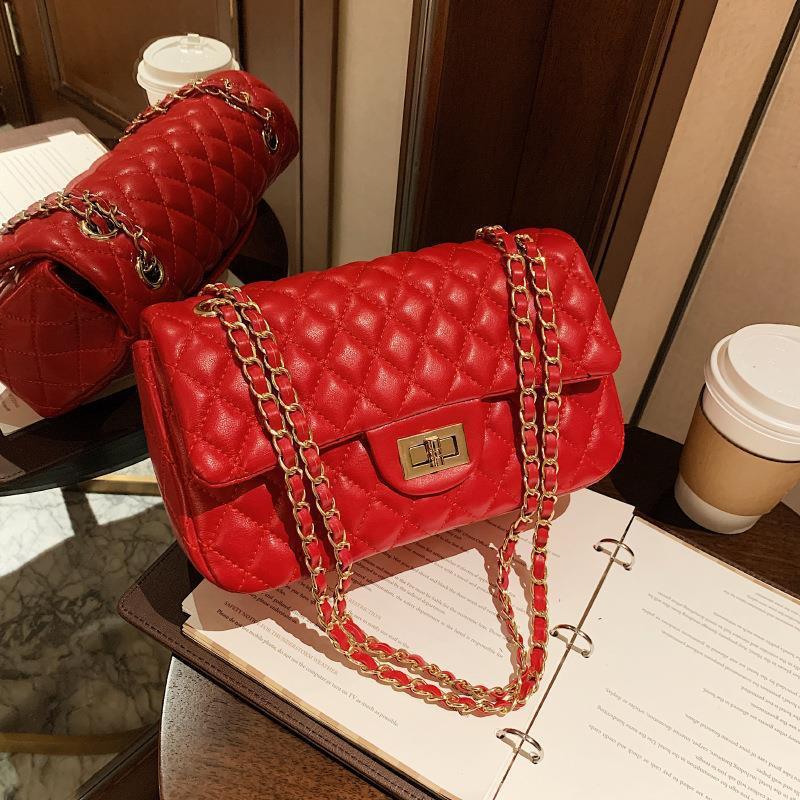 New fashion Armpit pleats senior integrated bag chain shoulder bag Crossbody bag New fashion all-in-one makeup bag