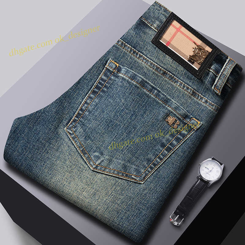 Men's Jeans Designer luxury brand jeans for Men Slim Fit High-end motorcycle jeansSmall Straight Pants high street jeans baggy size 29-40