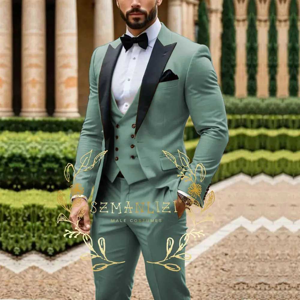 Latest Design Light Green Men Suit Business Formal Groom Groomsman Wedding Party Prom Male Tuxedos 3 Piece Blazer Vest PantsXJ250222