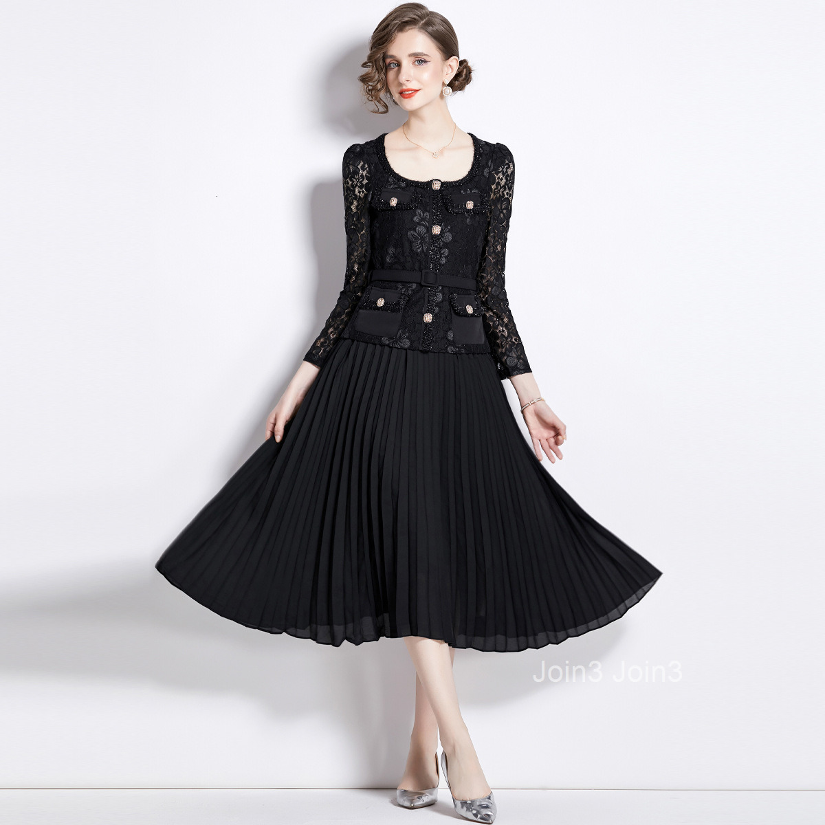 Autumn New Womens Clothing Style Slim Fitting and Slimming Lace Patchwork Medium Long Pleated Dress