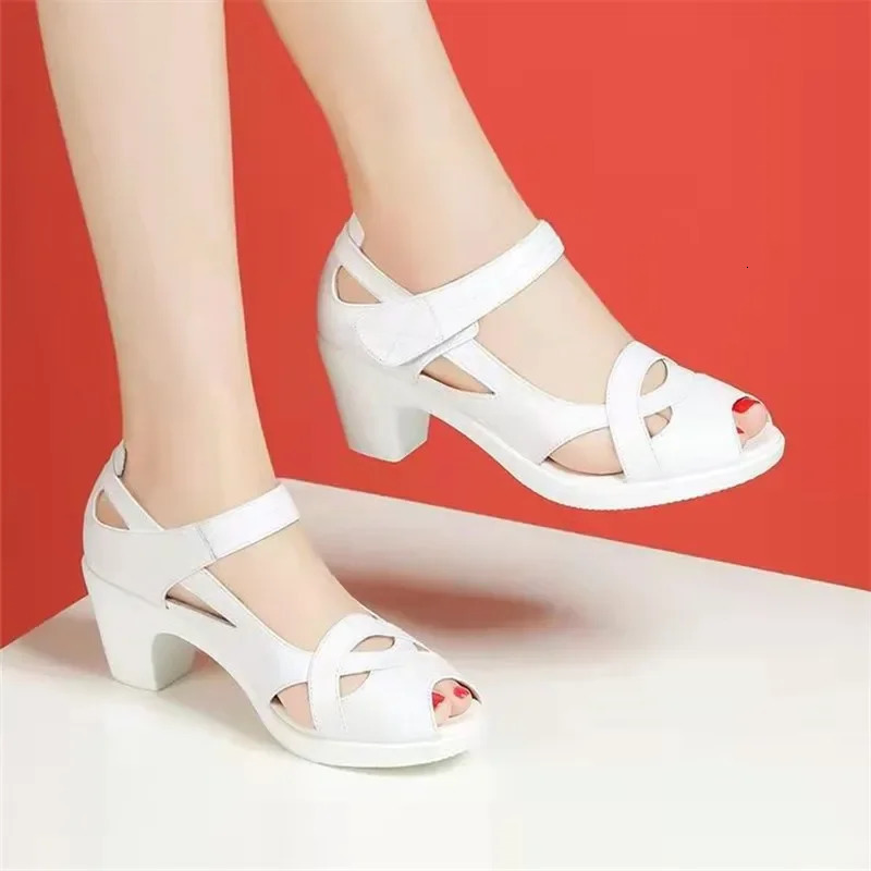 Roman sandals womens soft soled comfortable mothers shoes summer Pu leather fish mouth thick heel hollow non slip sandals 250218