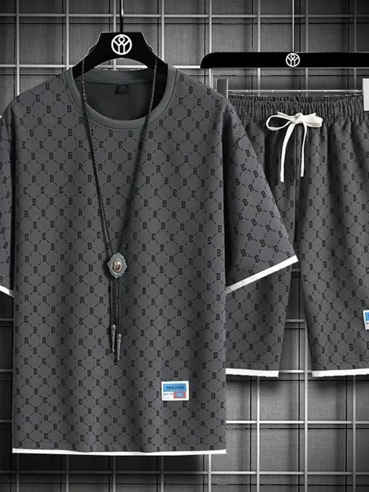 Men's Tracksuits 2024 Summer New Fashion Printed Short Slve T-Shirt Set Mens Leisure Sports Plus Size High Quality Loose Two-Piece Set M-5Xl Y250