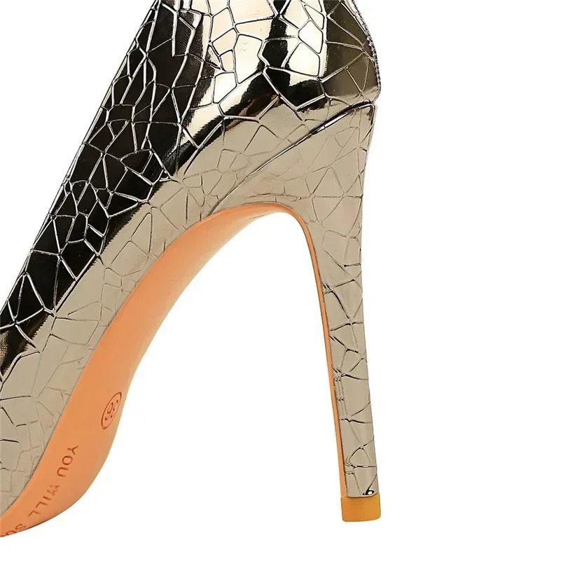 Plus Size 34-43 Women 10.5cm High Heels Birthday Dress Gold Sliver Pumps Lady Classic Glossy Leather Heels Sexy Serpentine Shoes 250221