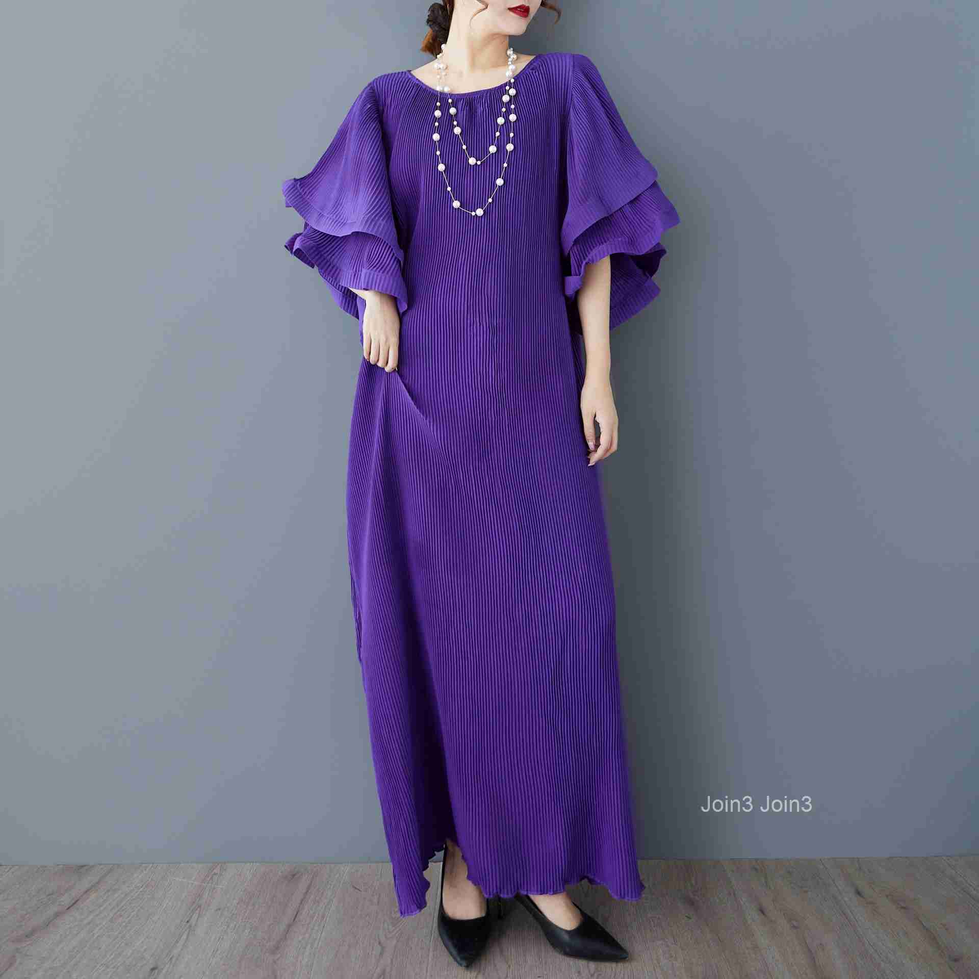 Spring and Autumn New Hundred Fold Long Dress Fashion Round Neck Lotus Leaf Sleeves Loose and Slim Ladies Long Dress