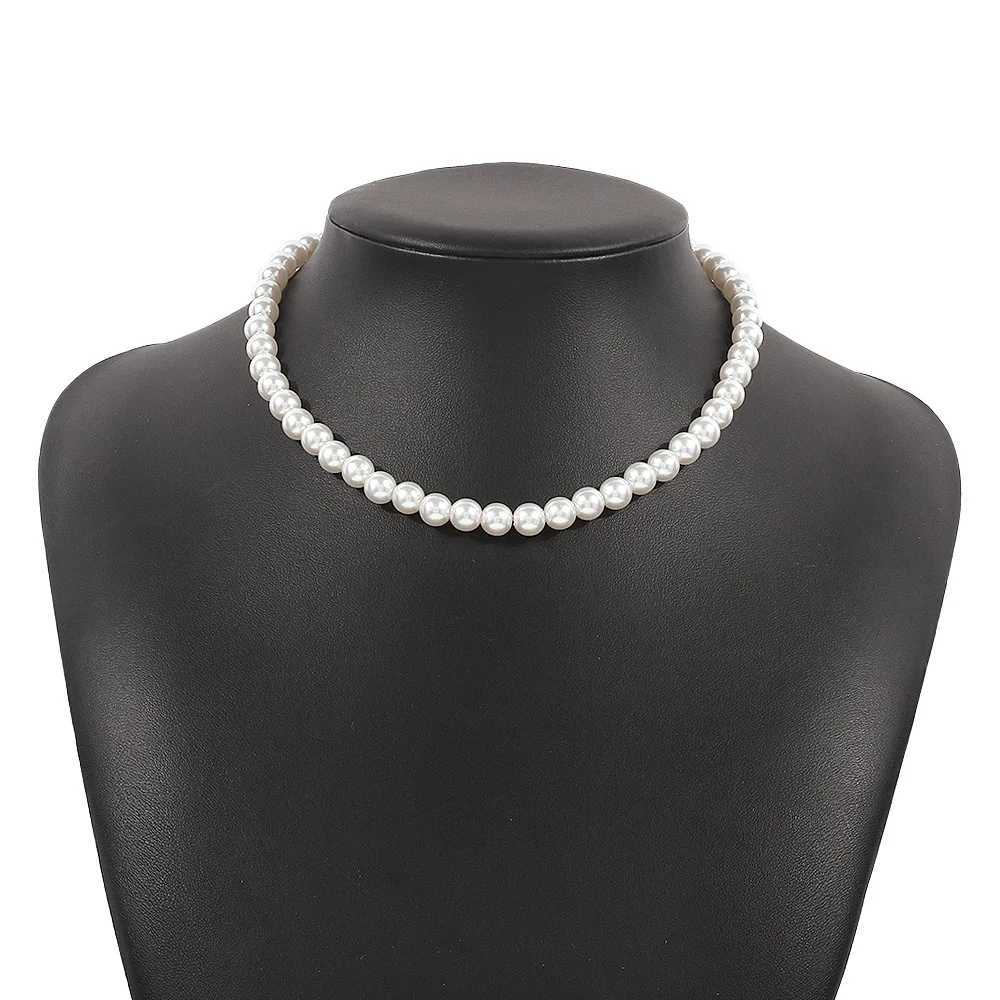 2023 Trend Wedding Party Jewelry Big Pearl Choker Necklace For Women Elegant White Imitation Pearl Necklaces X0172XJ250222