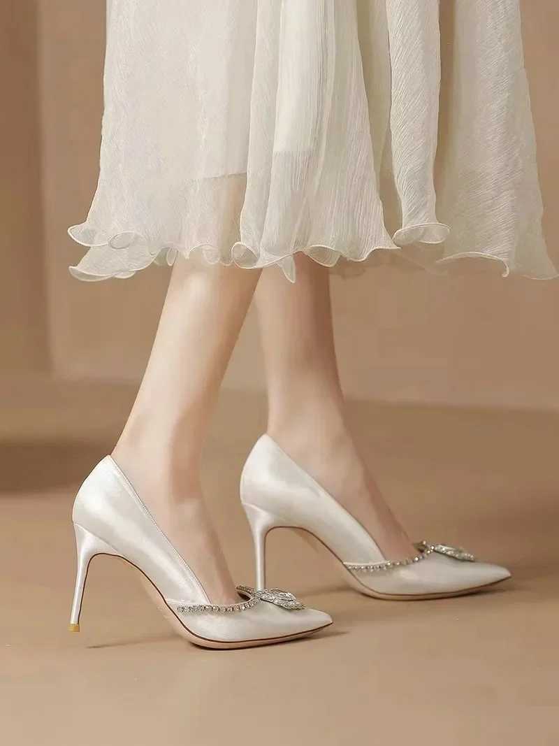 Elegant wedding shoes bridal shoes white Rhine high heels bridal pumpXJ250221