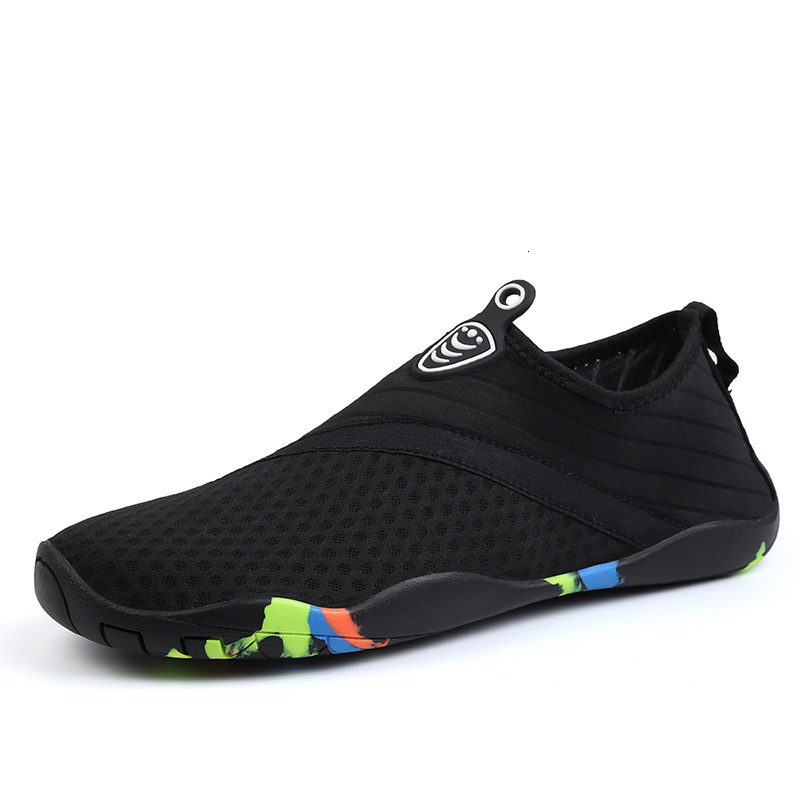 Men Water Shoes Women Aqua Shoes Barefoot Sport Sneakers Quick-Dry Outdoor Footwear Shoes For The Sea Swimming Beach Wading 240306