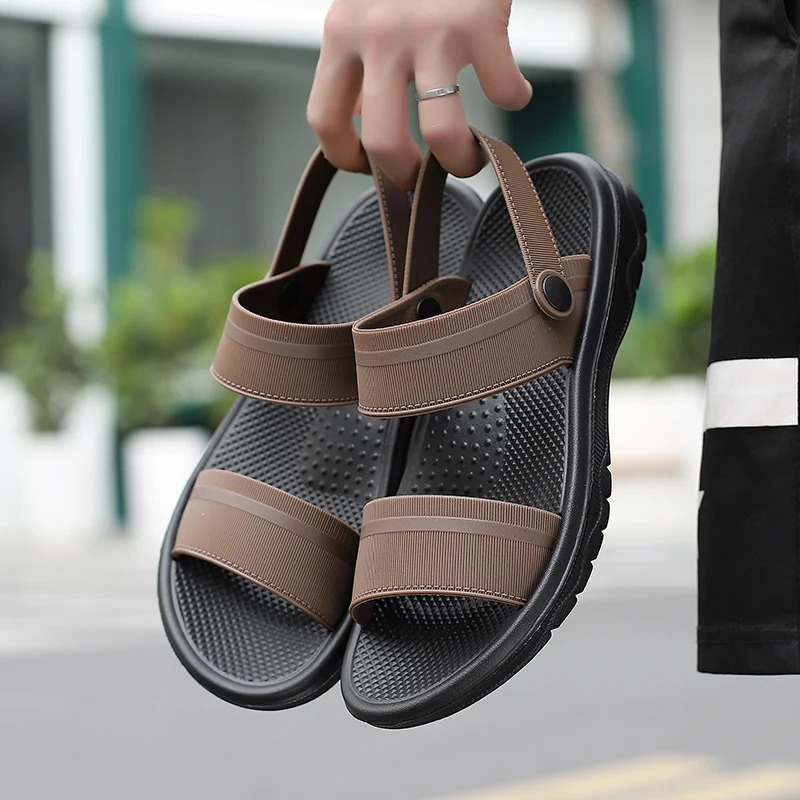 High Quality Sandals Men Summer Leisure Beach Slippers Sandals Lightweight Casual Shoes Outdoor Male Comfortable Sneakers 250221