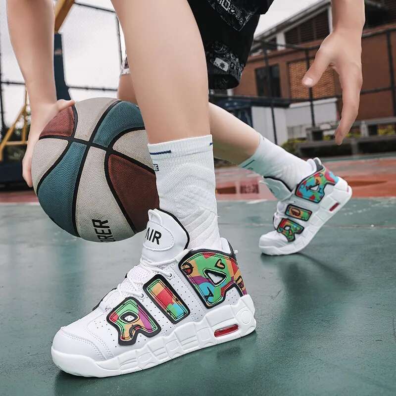 New Arrival Thick Bottom Sports Fashion Cas ual Hik ing Big Size Quick D rying Running Shoes Mens Casual Shoes Sho es for Men Men Shoes