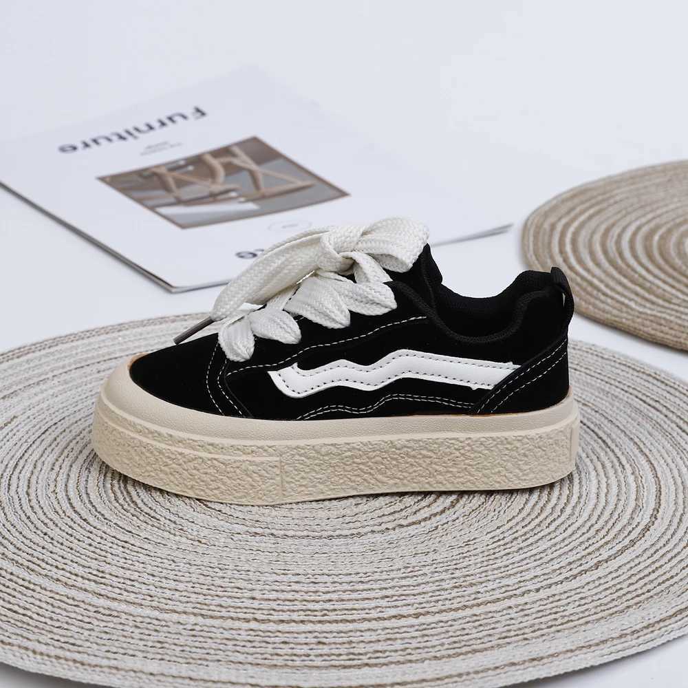 2025 New Boys Girls Canvas Shoes Autumn Childrens School Performance Shoes Babys Children Biscuit Bottom Breathable Kids Shoes M250221