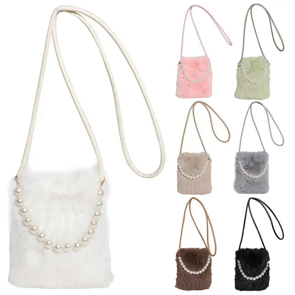 Women Faux Fur Shoulder Bag Pearl Chain Crossbody Clutch Purse for Travel Party 250218
