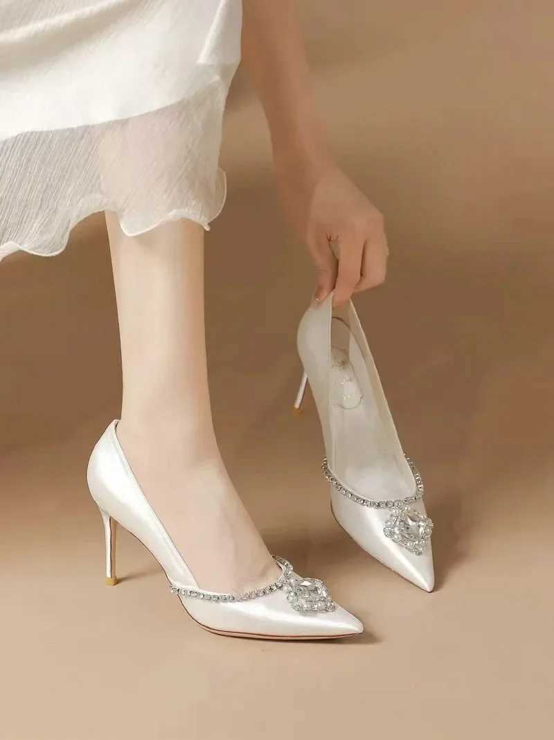 Elegant wedding shoes bridal shoes white Rhine high heels bridal pumpXJ250221
