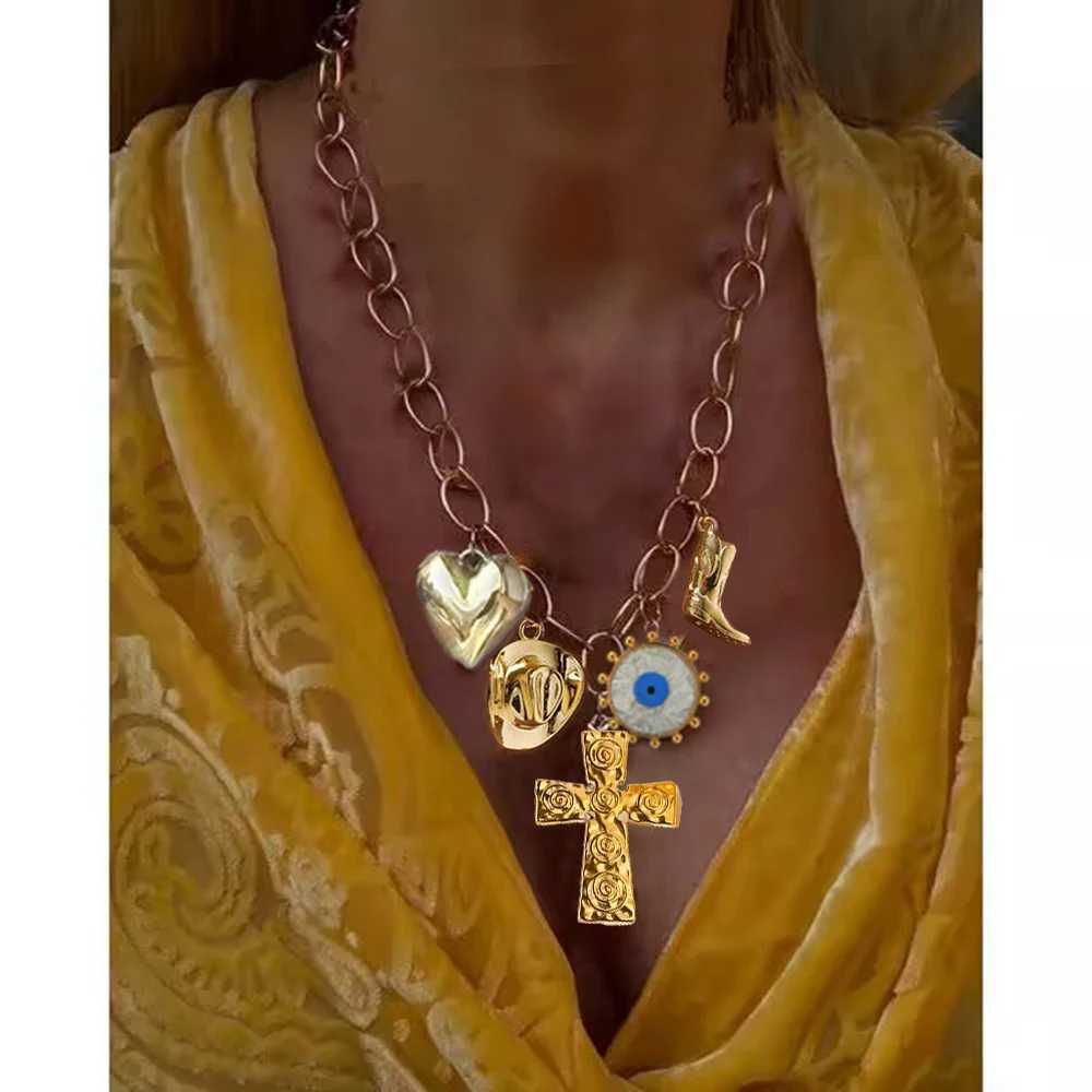 Pearl Necklace Women Zircon Cross Pendant Travel Jewelry Statement Choker Steampunk Charm Necklace Jesus Mary Religious MedalXJ250222