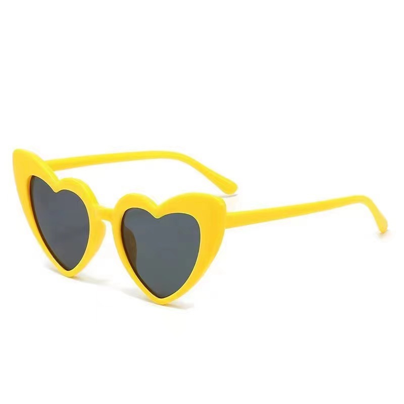 2025 new Love Children's Sunglasses Ins UV resistant Sunglasses for Boys and Girls, Elegant Peach Heart Sunglasses, Sun Eyes
